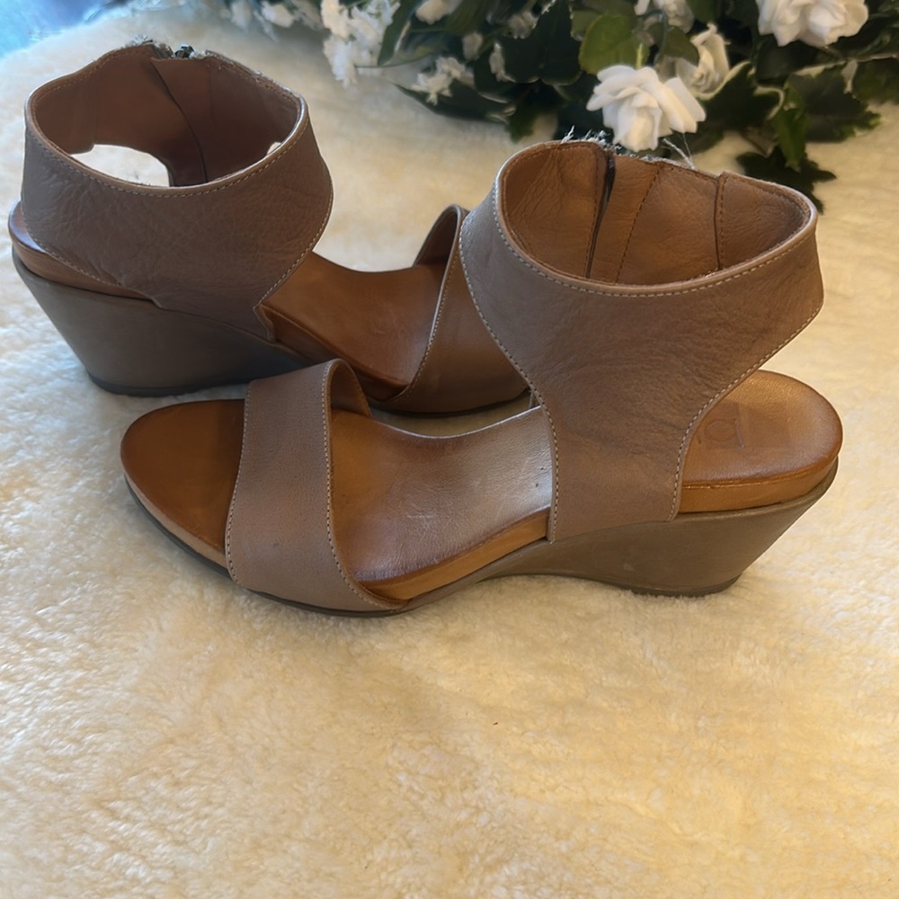 Bueno leather sandals